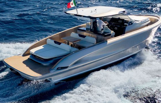 Motor yacht Solaris Open 40 740hp