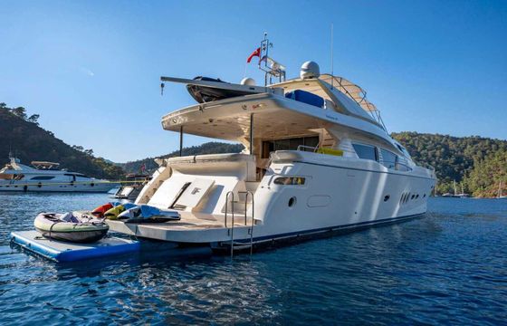 Motorboat MT-5 28 m 3 cabins 2016 2030hp