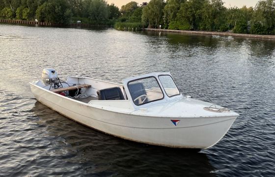 Motorboat Verhoef v500 8hp