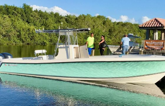 Motorboat Contender 31