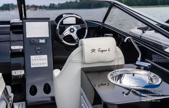 Motorboat ST Tropez 6 200hp
