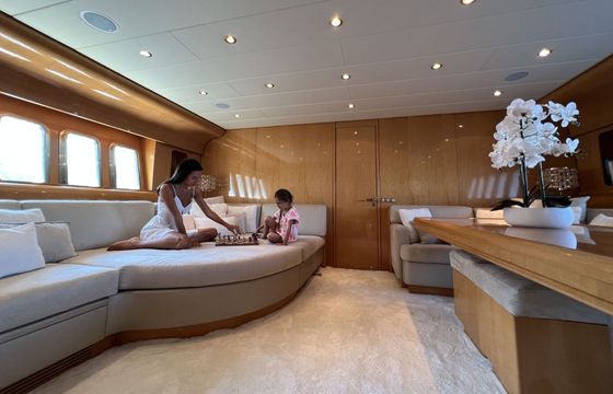 Motor yacht Leopard 27 open 4000hp