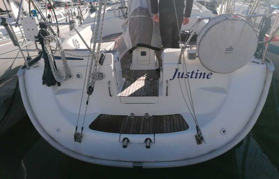 Sailboat Bavaria 39 cruiser 12m