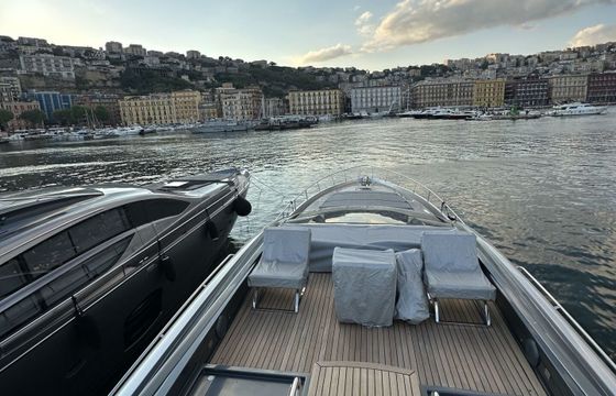 Motor yacht Ferretti Pershing 72 3896hp