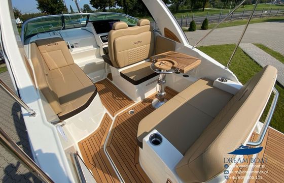Motorboat Sea Ray 265 Sundancer 350hp