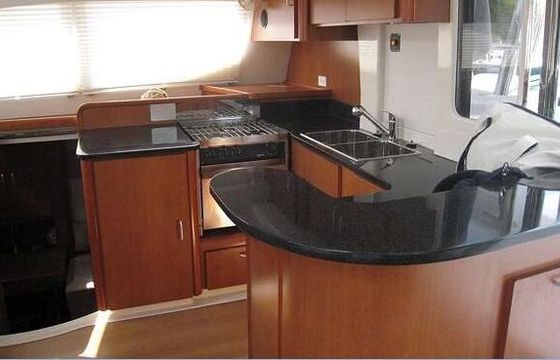 Catamaran Leopard 46 14.02m