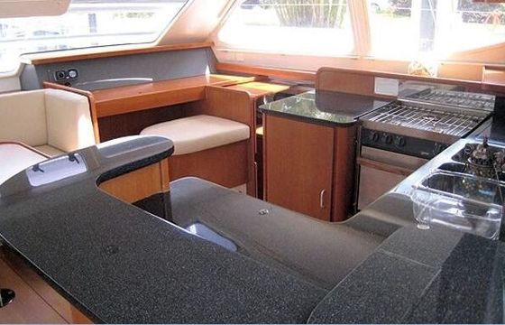 Catamaran Leopard 46 14.02m