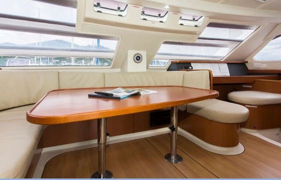 Catamaran Leopard 46 14.02m