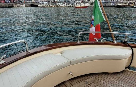 Motorboat Apreamare 38 Comfort 650hp