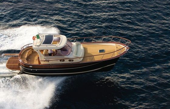 Motorboat FRATELLI APREA APREA 36 740hp
