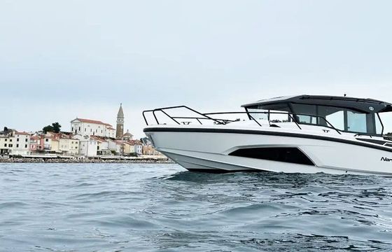Motorboat Nordkapp Coupe 905 350hp