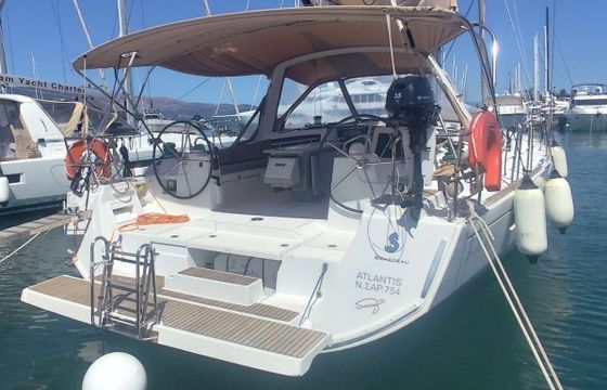 Sailboat BENETEAU OCEANIS 48 14.6m