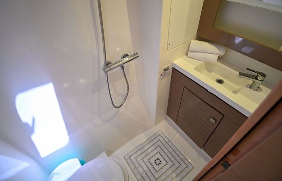 Catamaran Fountaine Pajot SABA 50 15m