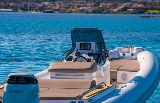 RIB Magazzù M-GT Spider 500hp