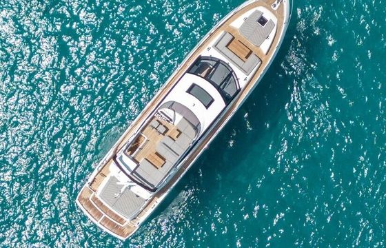 Motor yacht Sunseeker Predator 74