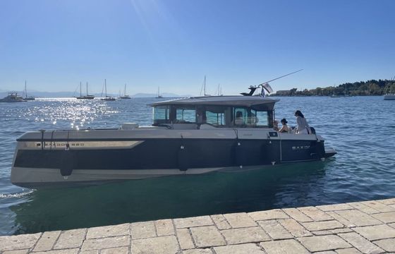 Motorboat LUXURY  DAY CRUISES / HOLIDAY PACKAGES - SAXDOR 320 GTC 600hp