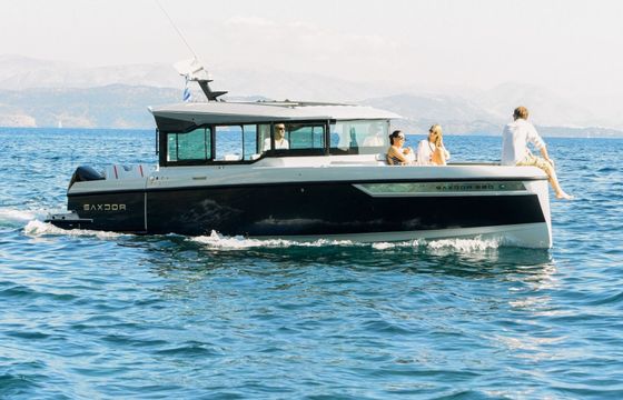 Motorboat LUXURY DAY CRUISES / HOLIDAY PACKAGES - SAXDOR 320 GTC 600hp