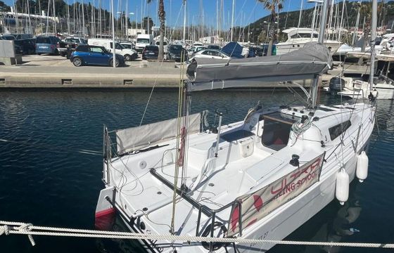 Sailboat Bénéteau First 27 7m