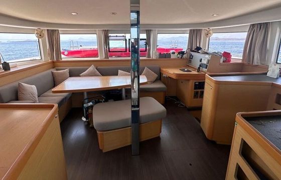 Catamaran Lagoon 42 12.79m