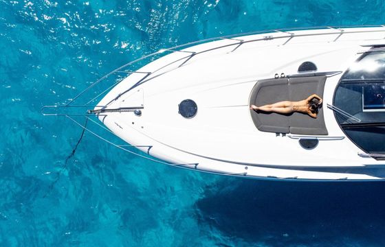 Motorboat Sunseeker Portofino 53 1600hp