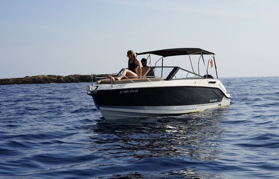 Motorboat Quicksilver ACTIV 675 CRUISER 200hp
