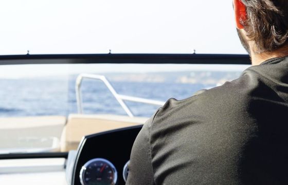 Motorboat Quicksilver ACTIV 675 CRUISER 200hp