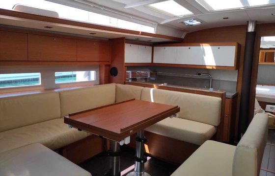 Sailboat Dufour Dufour 530 16.35m
