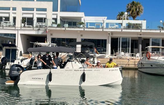 Motorboat CATTLEYA X6 150hp