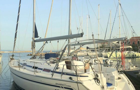 Sailboat BAVARIA YACHT GMBH BAVARIA 40 11.9m