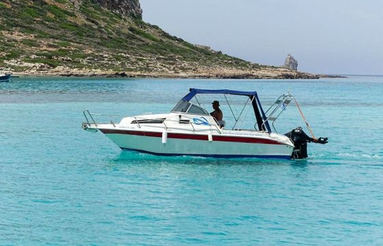 Motorboat Drago Cabin 640 140hp