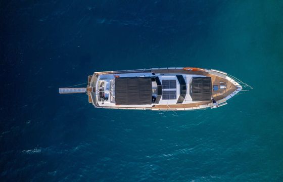 Motor yacht Cantieri De Pisa Akhir 1300hp