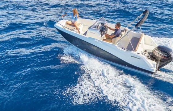 Motorboat Quicksilver Activ 555 Open 115hp