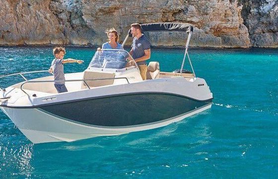 Motorboat Quicksilver Activ 555 Open 115hp