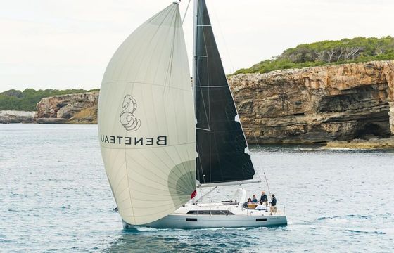 Sailboat Beneteau Oceanis 41.1 12.43m