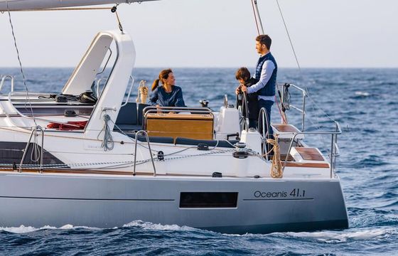 Sailboat Beneteau Oceanis 41.1 12.43m
