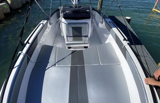 Motorboat BMA X222 200hp