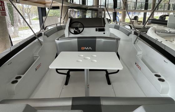 Motorboat BMA X222 200hp