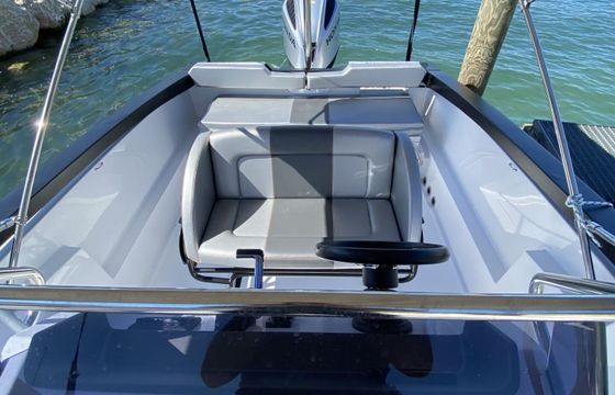 Motorboat BMA X222 200hp