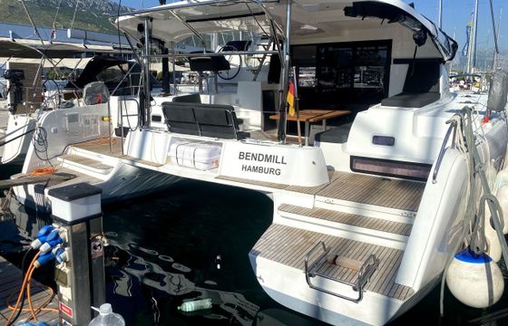 Catamaran Lagoon-Bénéteau Lagoon 42 - 4 + 1 cab. 12m