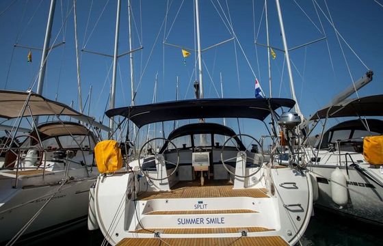 Sailboat BAVARIA CRUISER 51 15.59m