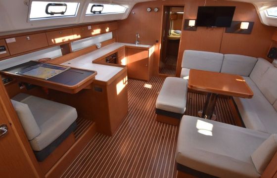 Sailboat BAVARIA CRUISER 51 15.54m