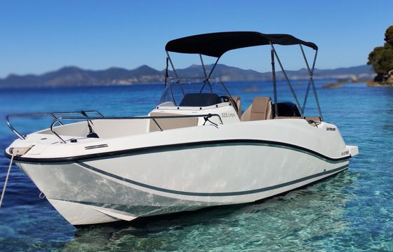 Motorboat Quicksilver Activ 555 Open 115hp