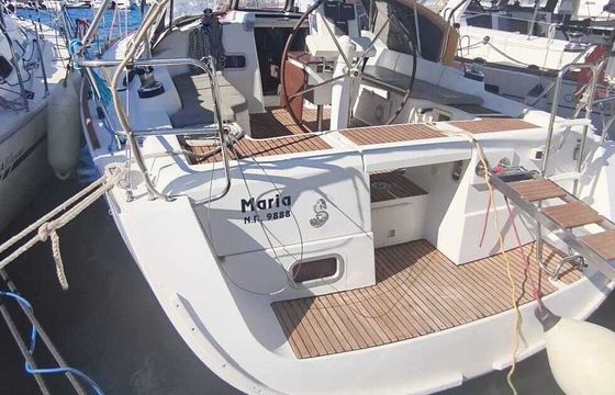 Sailboat Beneteau OCEANIS 37 11.74m