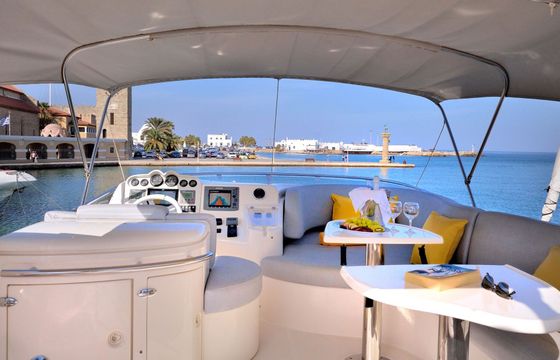 Motorboat Carina Azimut 52 1400hp