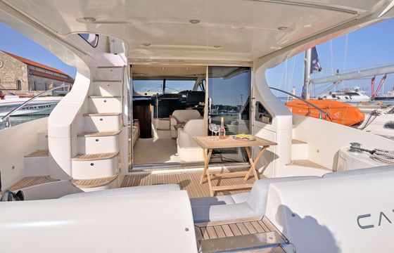 Motorboat Carina Azimut 52 1400hp