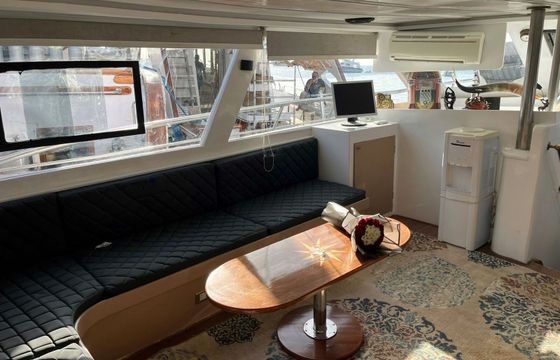 Motor yacht Royal Wood 12 M Elegance 300hp