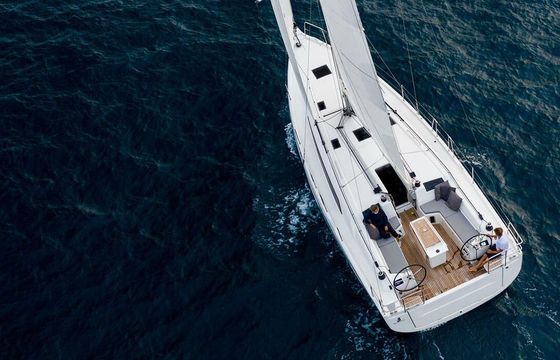 Sailboat Beneteau Oceanis 40.1 12.43m