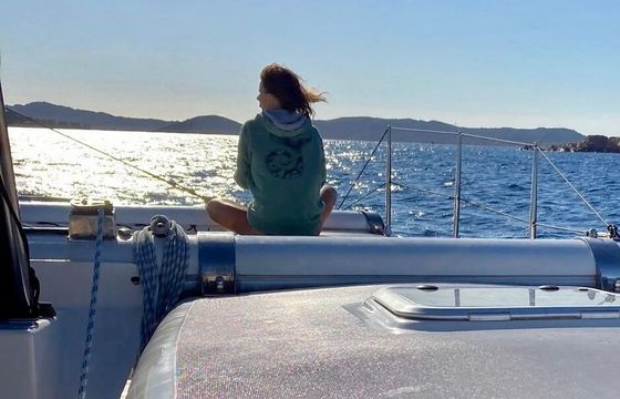 Catamaran Toxic Boat Escursione giornaliera all inclusive 10m