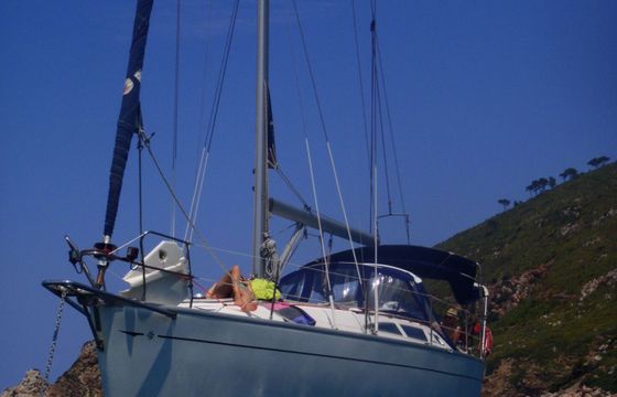 Sailboat Sun Odyssey 42 12m
