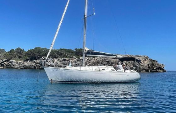 Sailboat Dufour Dufour 35 Classic 10.32m